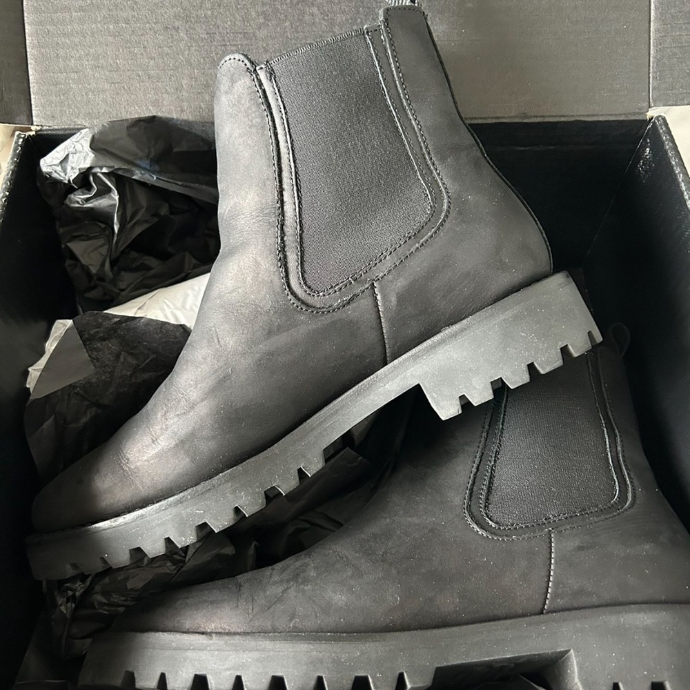 Women’s boots